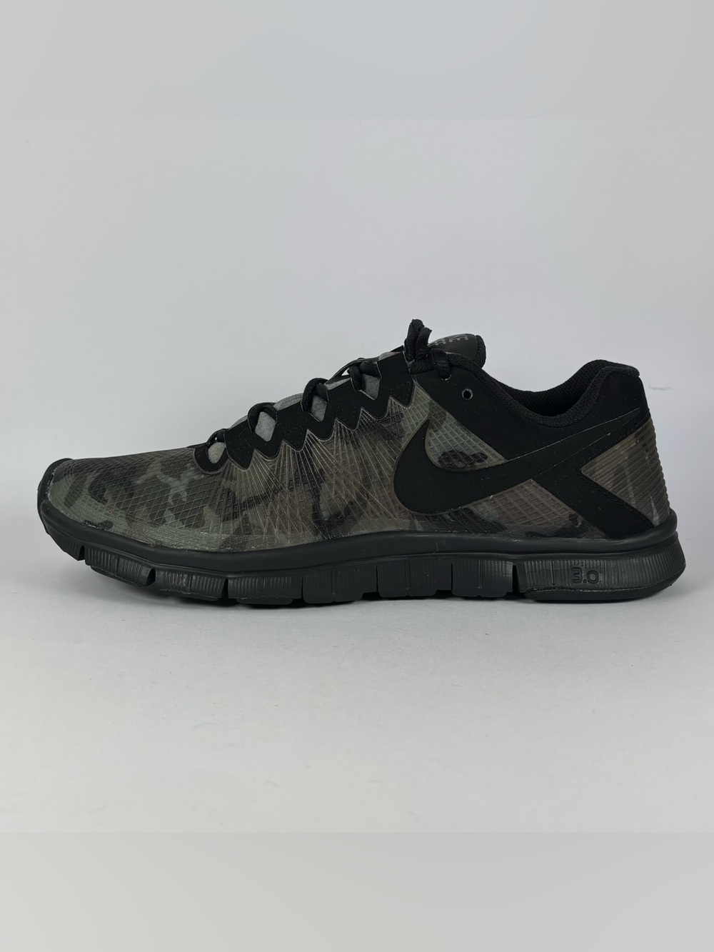 Nike Free Trainer 3.0 Camo Men’s Size 9.5 Training Shoes